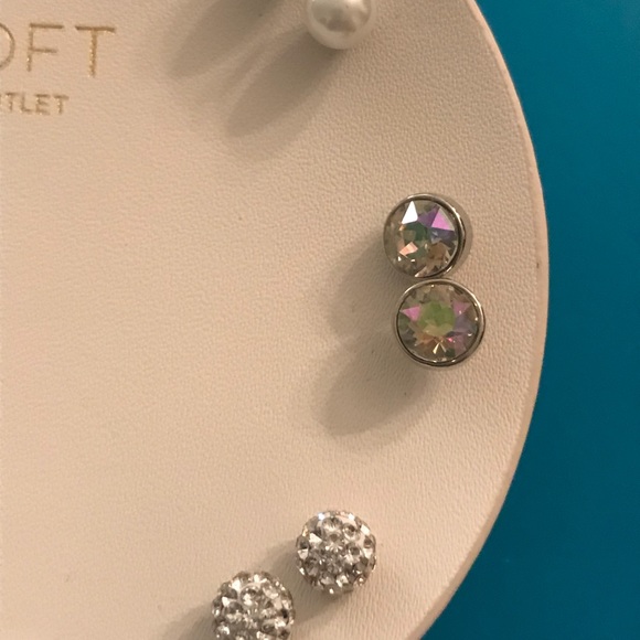 NWT, Loft Set of gorgeous earrings❤️ - Picture 5 of 8